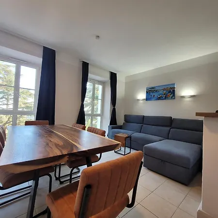 3p Dans Maison Bourgeoise - 6 Personnes - Vue - Parking *