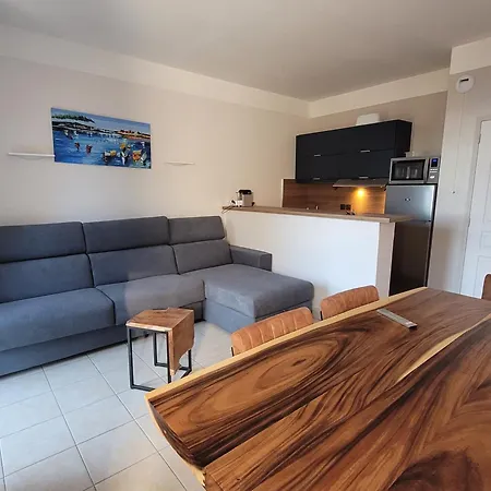 3p Dans Maison Bourgeoise - 6 Personnes - Vue - Parking *