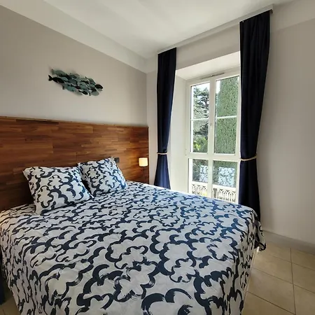 Apartmán 3p Dans Maison Bourgeoise - 6 Personnes - Vue - Parking