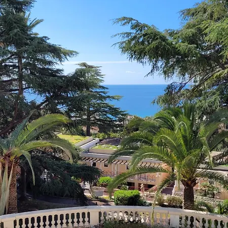 3p Dans Maison Bourgeoise - 6 Personnes - Vue - Parking Apartmán *